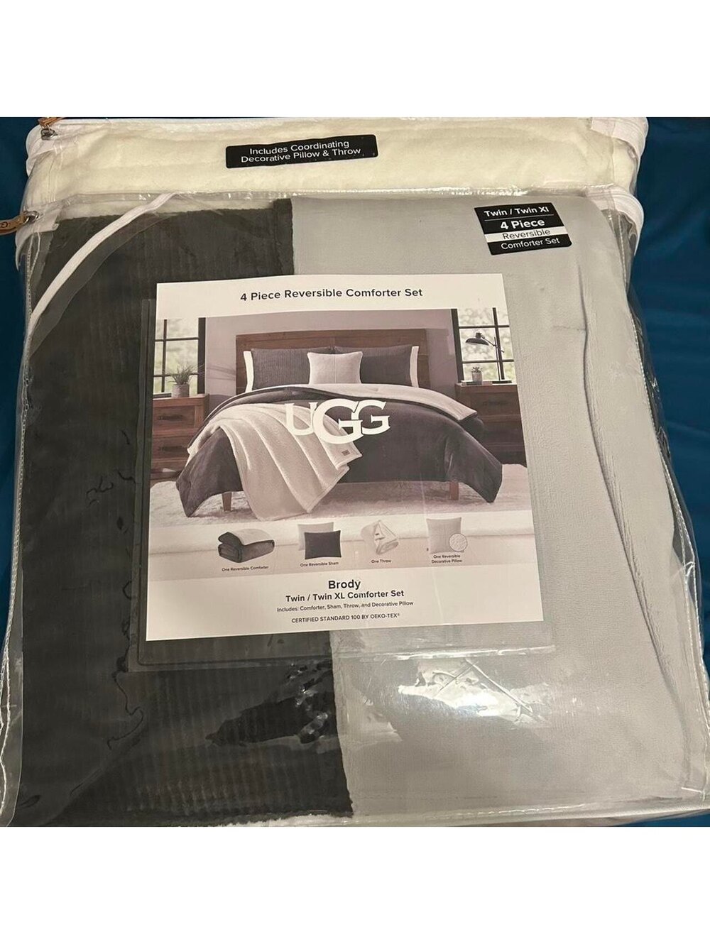UGG Brody 4 Piece Reversible Comforter Set Twin/Twin XL